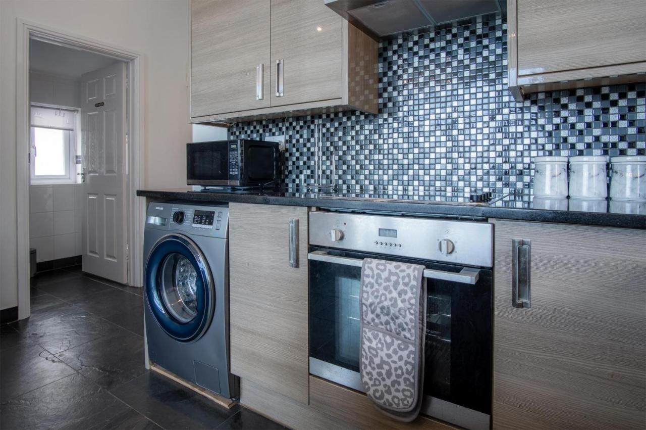 Nautilus - 2 Bedroom Apartment - Pendine Exteriör bild